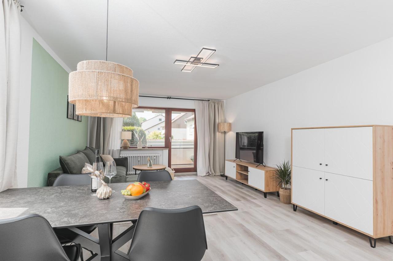 Cruwzo - Fantastic Apartment With Balcony And Parking Waiblingen  Luaran gambar